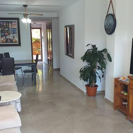 Planta Baja Cerca De La Playa Casares Costa Apartment Exterior foto