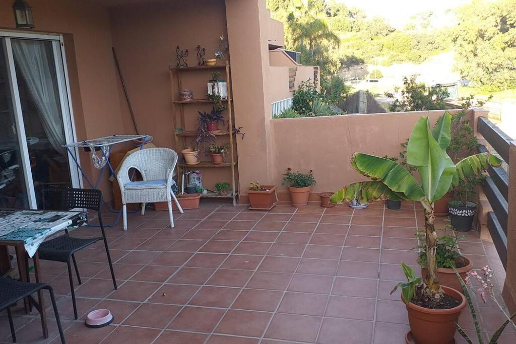 Planta Baja Cerca De La Playa Casares Costa Apartment Exterior foto